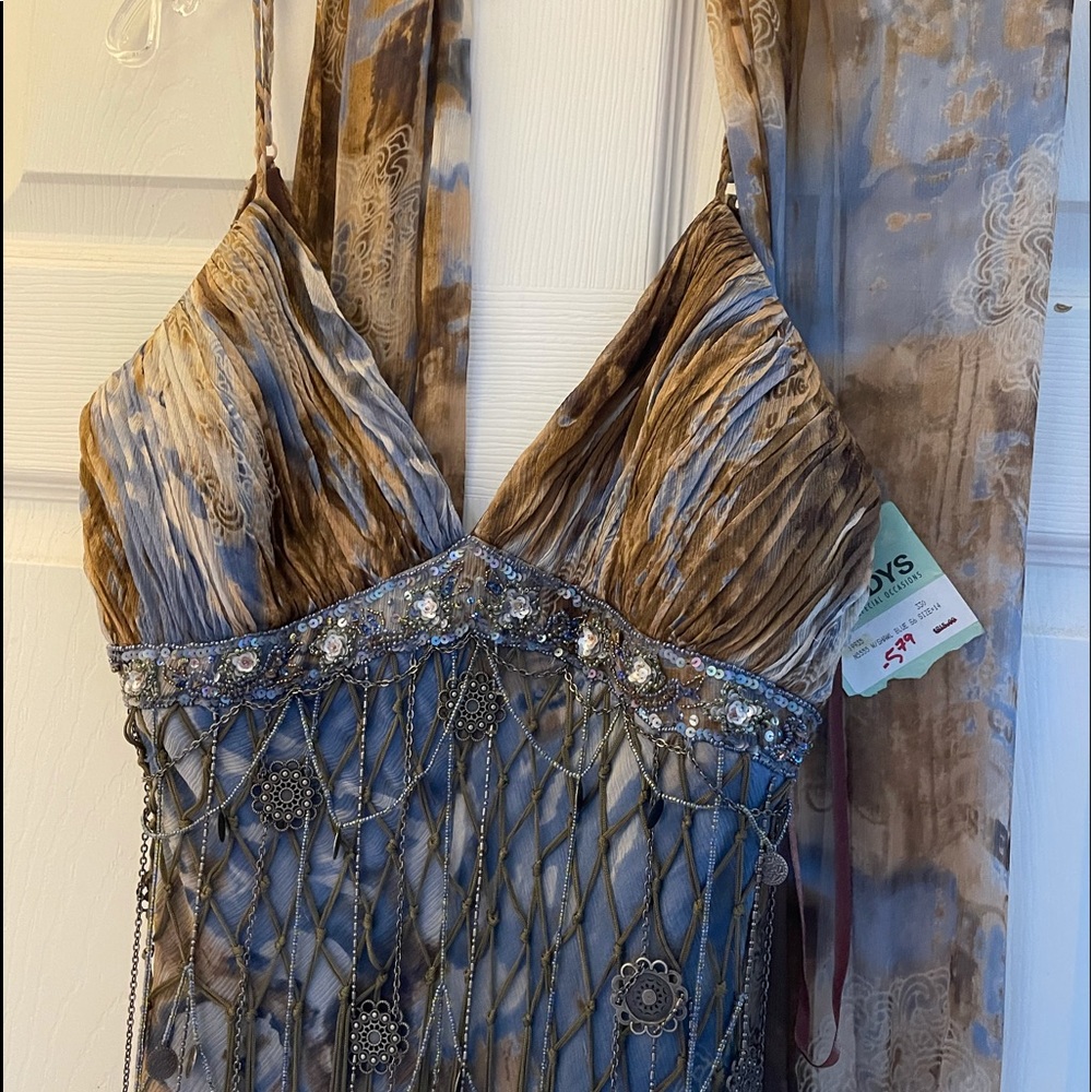 Gorgeous never worn gown